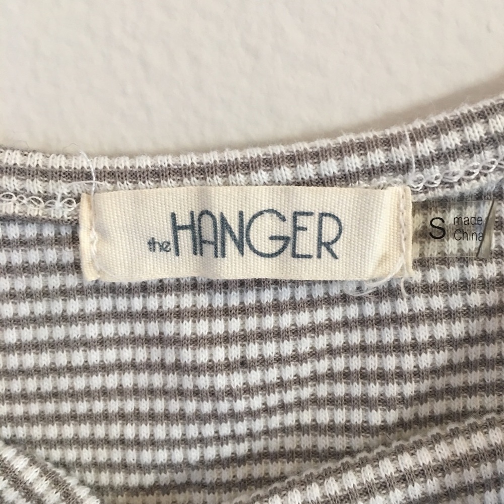 Crop Top - Picture 4 of 4